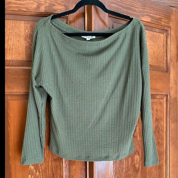 Express Tops - NWT: express olive green off the shoulder top